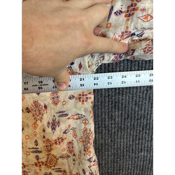 Coldwater Creek Womens Aztec Printed Button Up Shirt Sz Large Linen Short Sleeve - Picture 6 of 8